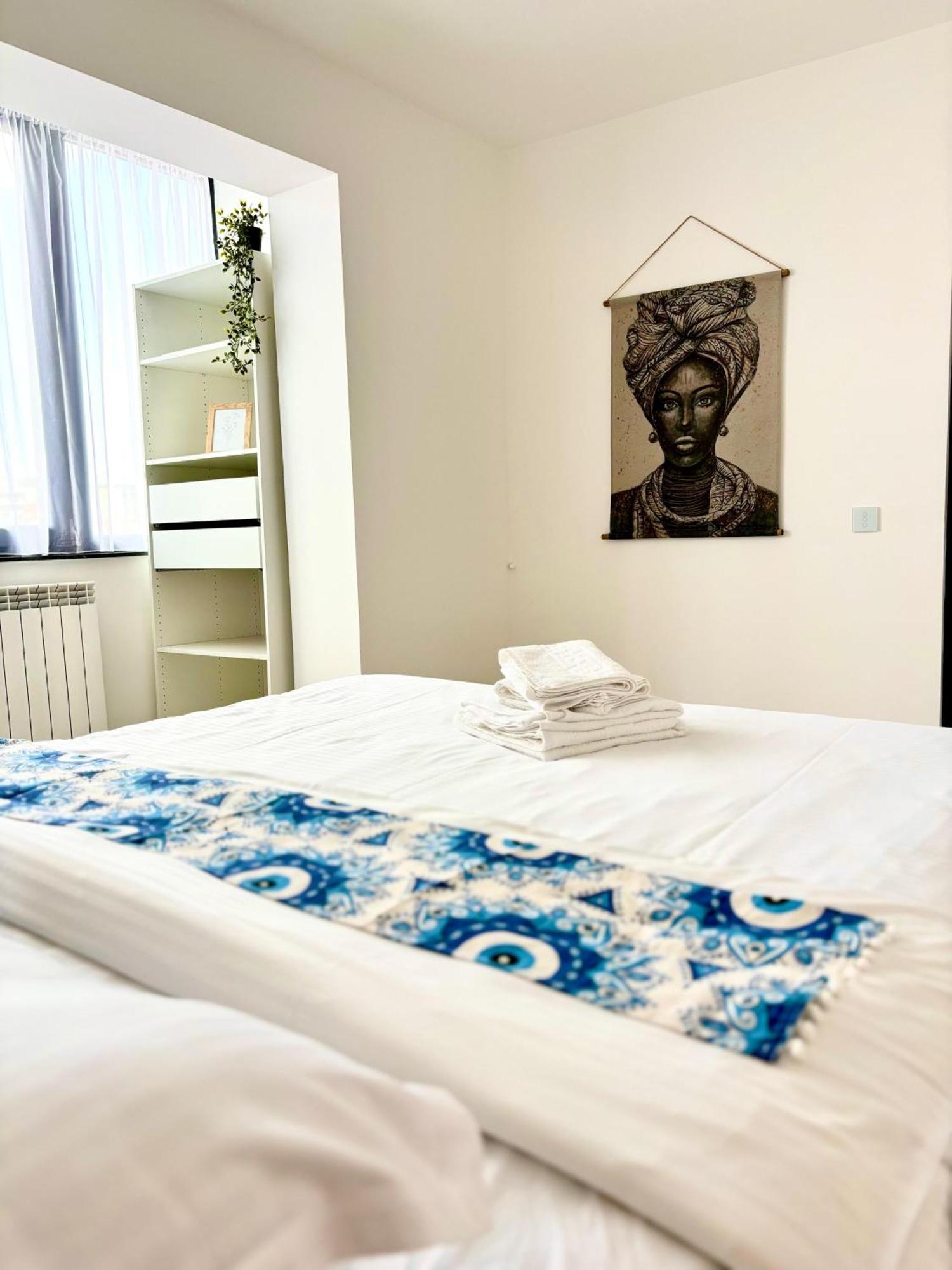 Amos Apartment-Ultracentral-Free Parking Клуж-Напока Екстериор снимка