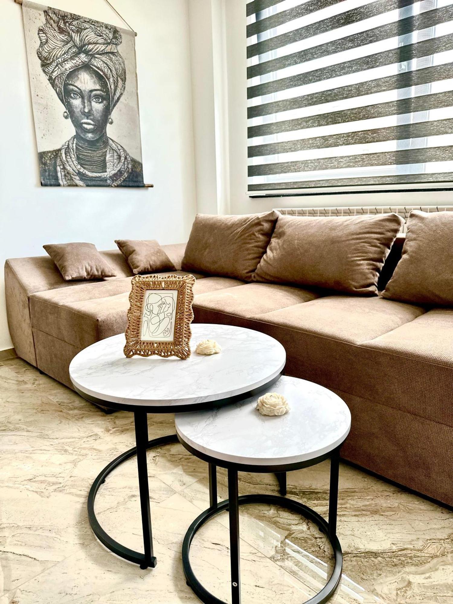 Amos Apartment-Ultracentral-Free Parking Клуж-Напока Екстериор снимка