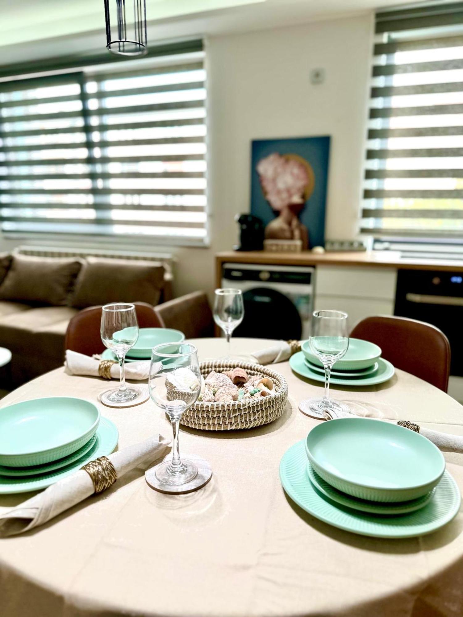 Amos Apartment-Ultracentral-Free Parking Клуж-Напока Екстериор снимка